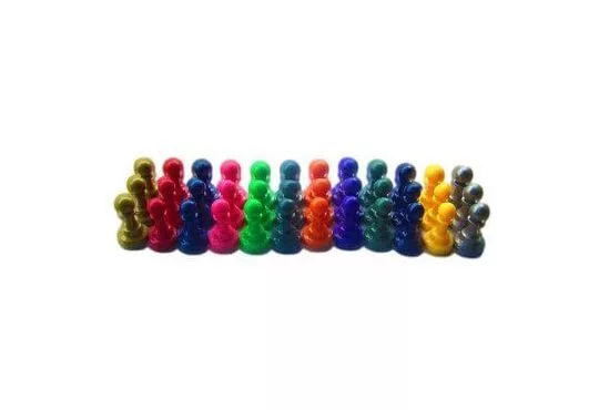 Regulation Colored Plastic Chess Pieces - 3.75" King